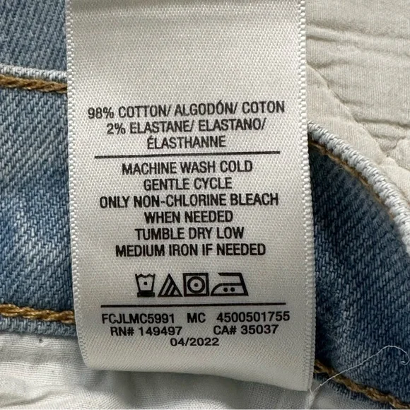 Favorite Daughter NWT Valentina Super High Rise Cigarette Jeans Malibu Clean